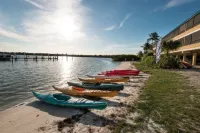 Tween Waters Island Resort & Spa - Beach