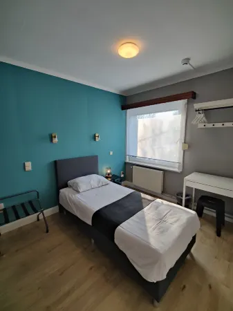 Bokrijks Hotel Отели рядом с достопримечательностью «C-Mine Expedition»