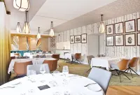 Hotel le Saint Gelais Hotel a Charente