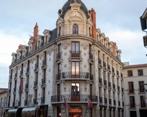 Hotel le Regina Hotels in Auvergne