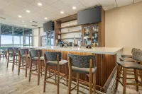 Hampton Inn Virginia Beach-Oceanfront North - bar