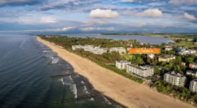 Przy plaży, Sun & Snow