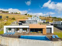 Casa Mozart II Hotels in Calheta