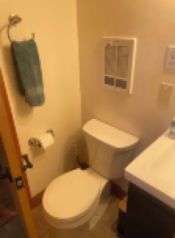 Cozy Rattlesnake Creekside Cabin Retreat