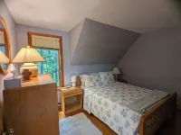 Trails End4-bedroom house in Waterville Estates with EV Hook up availability