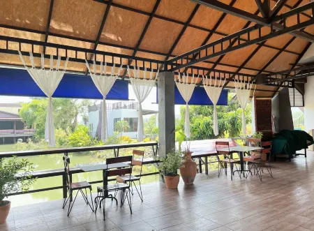 The Green Season Resort Chiang Rai Отели в г. Мэ Чан