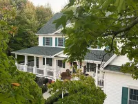 The Inn at Woodsong Acres Hotels in Conneaut
