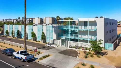Funky Pool Side Cabana in Dtphx