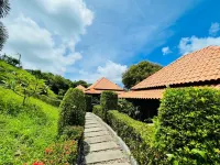 Bakantiang Resort Hotels near Nui Bay