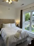 The Cottage at 241 North Hotels in Santa Clara