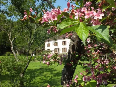 Chambres d'hôtes la Charmante Hotels in Plombières-les-Bains