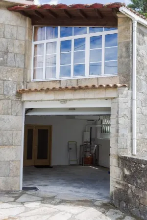 House 800 m from the historic center of the Ria Muros with garage Отели в г. Comarca de Muros