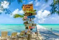 So Serene Oceanfront Villa, Rum Point, Private Beach, Hot Tub, Kayak, Snorkeling