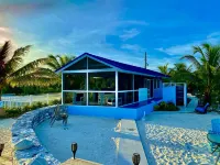 Beach Front Home with Dock and Beach. Blue Hole and Sandbar Nearby. - 2 Sao