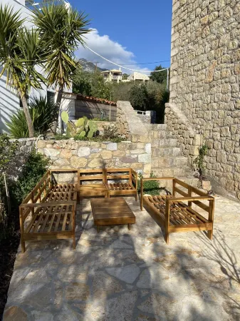 Rapunzel's tower stone house with incredible 180° sea view 5min drive to the beach