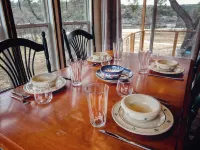 Cozy Riverfront Cottage-Casa Avecita @ SparrowBend
