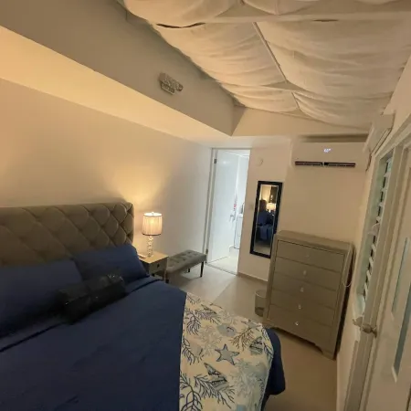 Spectacular Oceanfront PH-Coral Beach
