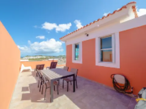 Stunning panoramic Atlantic ocean view in spacious Penthouse