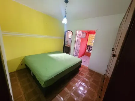 Chacará a 65 KM de Sâo Paulo, Piscina e Churrasqueira Para um fim de Semana Отели рядом с достопримечательностью «Wet'n Wild»