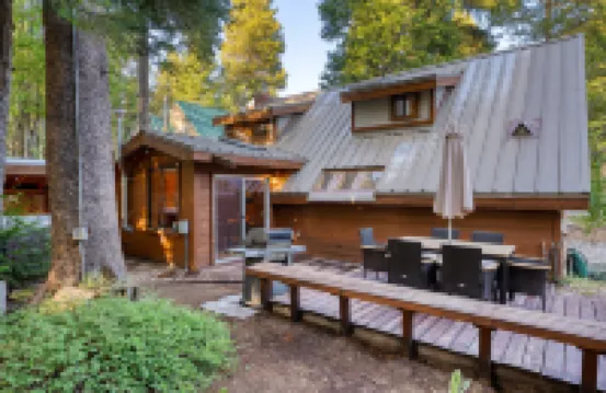 Luxurious Hot Tub and Scenic Forest Views - Inviting Tahoe Retreat