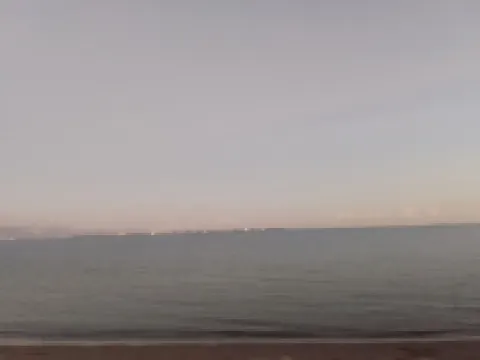 Bayfront Budget Friendly 2 Bedrooms and 2 Bathrooms Apt in Gated Community