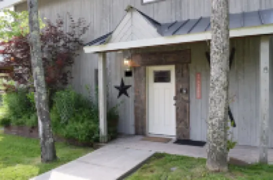 Beautiful Hunter Mountain Four Season House-Bar Room, Gym, Views