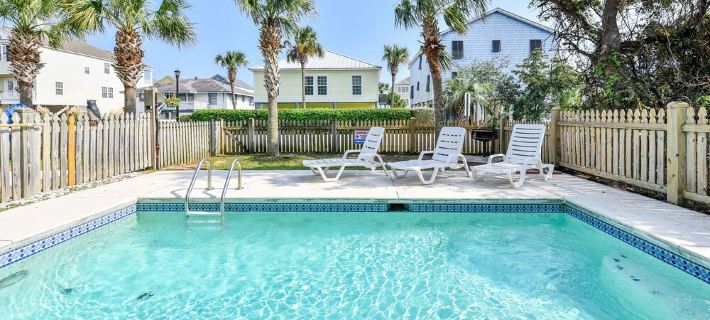 Large Beach View House in Surfside, South Carolina サーフサイド・ビーチのホテル