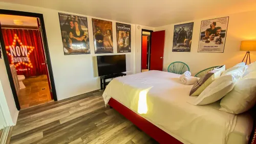 Stylish Desert Retreat - Stunning Views, 3 Min to Joshua Tree Park