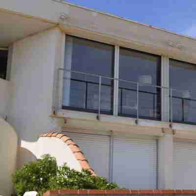Beach house facing the sea Hotel Exterior