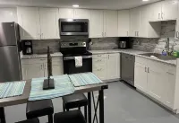 Cozy new 2 big bedrooms, 1bathroom kitchen&appliances , washer&dryer 1 garage