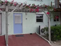 The Caribbean's premier vacation villa on the water in Jolly Harbour Hotel di 
