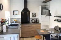 Gîte le Clos D'olon 2/4 Personnes Classé 4 Étoiles à 7km de Voiron Charnecles 호텔