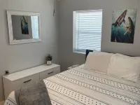 Bright 3 bedroom, 2 bath home; game room w/ arcade machines - basketball machine Hotels in Globe
