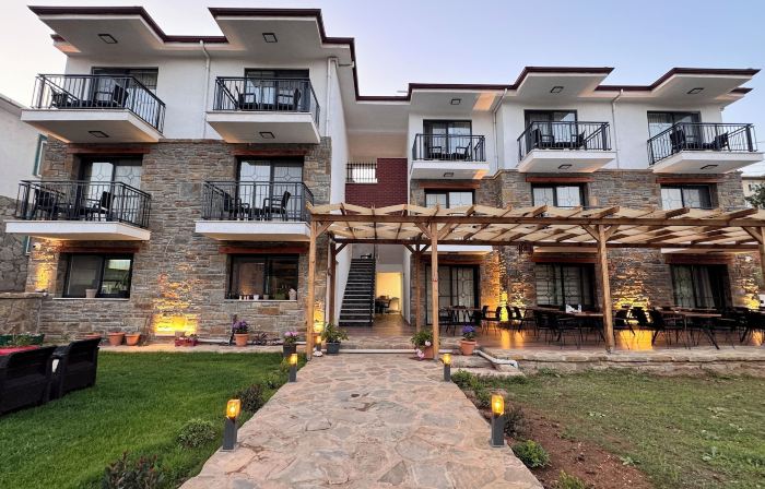 Aris Guest House