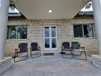 Peaceful Private Cottage with Mountain View in Khaira Gali, Murree