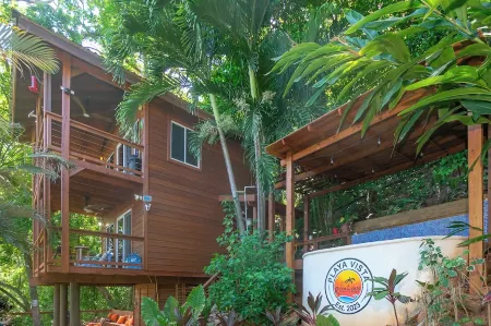 West Bay Unique House with Beautiful views and steps away from Ocean