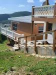 Cozy cottage - New Build, 10 minutes from the beach! Các khách sạn gần St Thomas