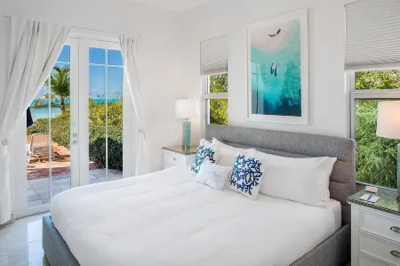 Villa Shades Of Blue Chalk Sound Отели рядом с достопримечательностью «Turks and Caicos Island»