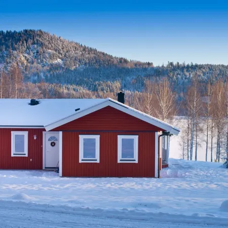 Comfortable holiday home in exclusive location, only 150 m to an own beach