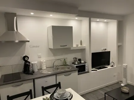 Superbe Appartement Avec Beau Coin Détente
