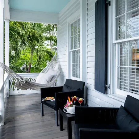 Alexander's Guesthouse-Adult Exclusive, Lgbtq Friendly