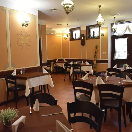 Family Hotel at Renaissance Square