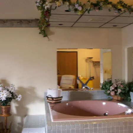 Lodi Valley Suites
