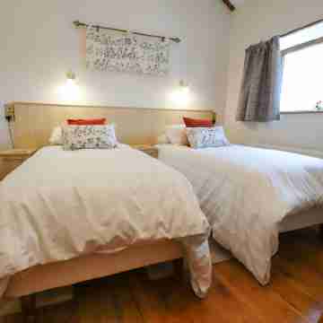 The Proven House Rooms