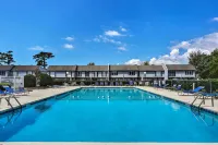 Patio + Pool Access: North Myrtle Beach Retreat! - spa