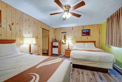 Four Seasons Lodge فنادق في 