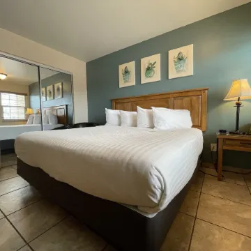 Arizona Sunset Inn & Suites