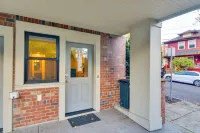 Walkable Portland Studio < 1 Mi to Dtwn! - Apartments