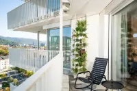 黑色F塔 - 服務公寓 弗賴堡住宿飯店