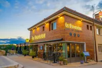 Logis Hôtels - le Belvédère - Hôtel 2 étoiles et Restaurant Hotels in Souillac